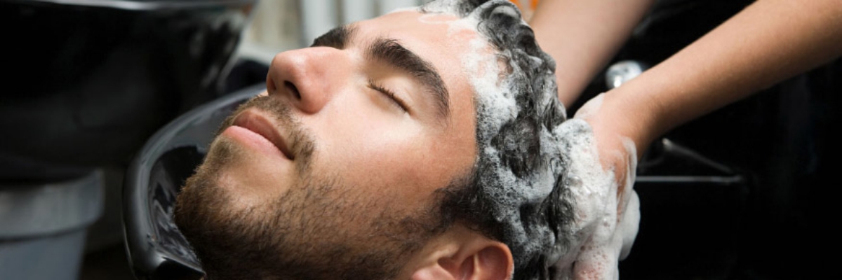 TOP 10 greseli pe care sa le eviți atunci când ai un par ondulat natural