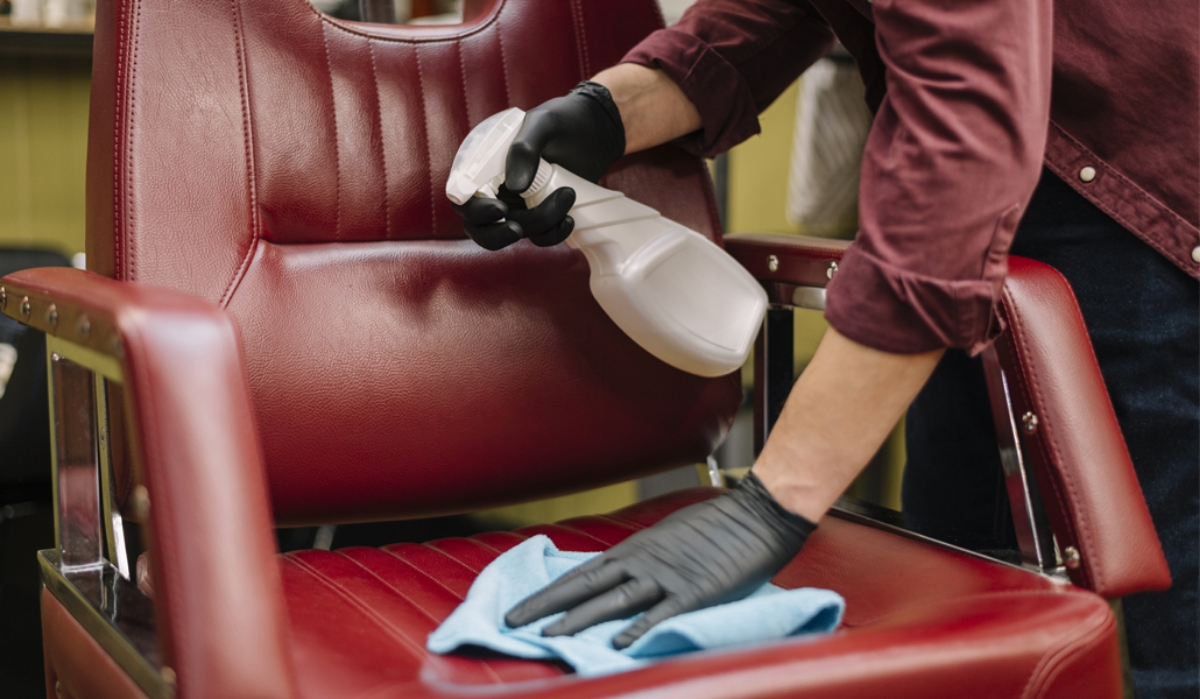 Cat de corect iti dezinfectezi salonul de frizerie?