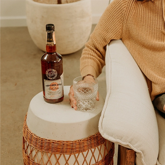 Sampon pentru par 3 in 1 (sampon,balsam,gel de dus) - MAN MADE - Noble Oud - 946 ml