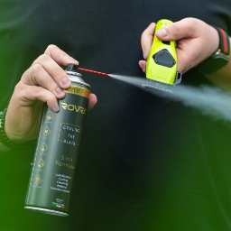 Spray de curatare - ROVRA - pentru masinile de tuns 5 in 1 - 500 ml